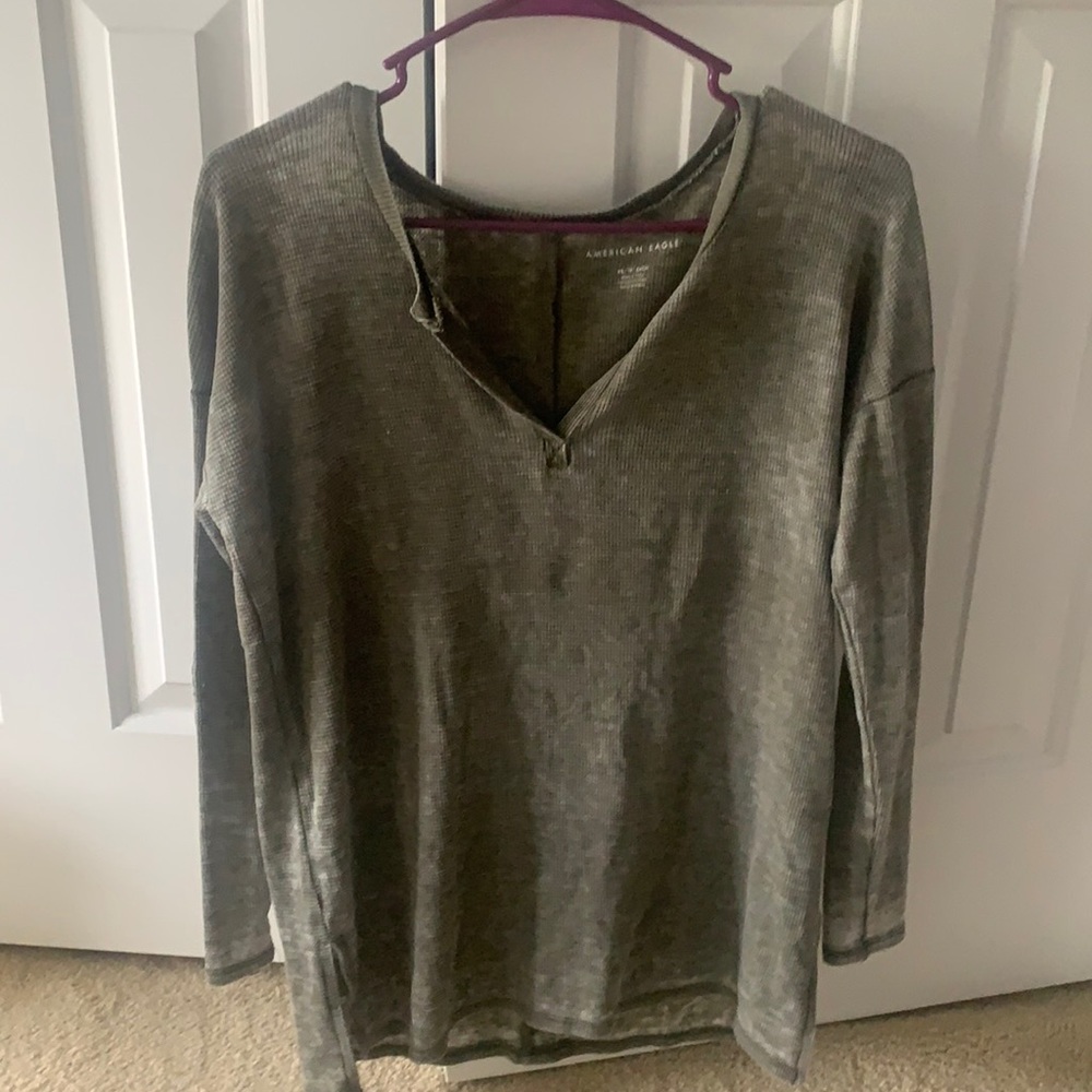 AE Army Green 3/4 Long Sleeve